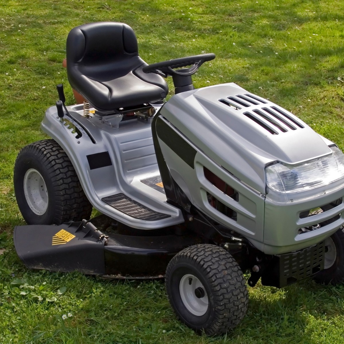 lawn mower starts then dies right away